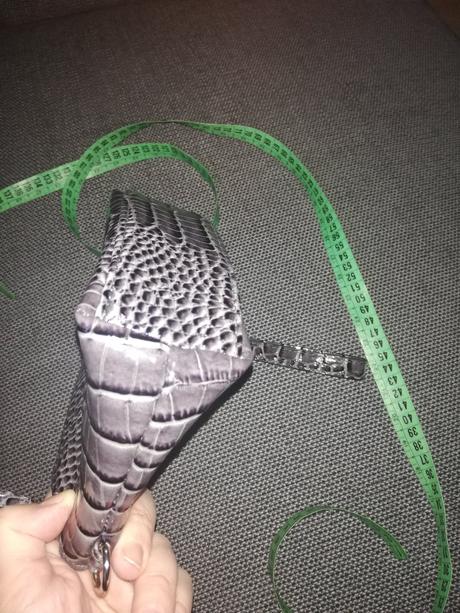 Kabelka carpisa do ruky i na plece, carpisa