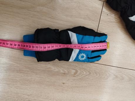 Rukavice do snehu, 122