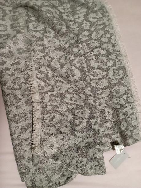 Elegantný šál / šatka, 