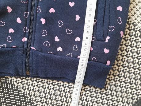 Mikina naketano, 116