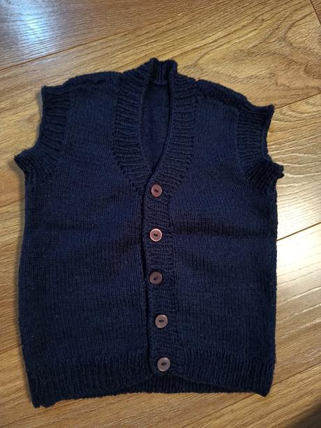 Strikovana vesta do 7 rokov, 128