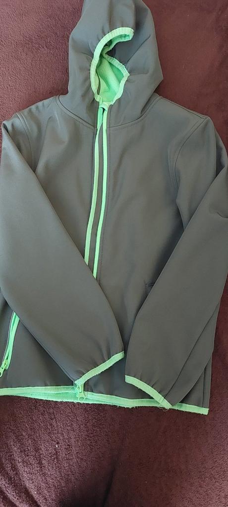 Sofshelova bunda 128, 128