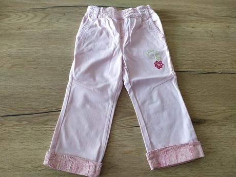 Dievčenské nohavice, 92