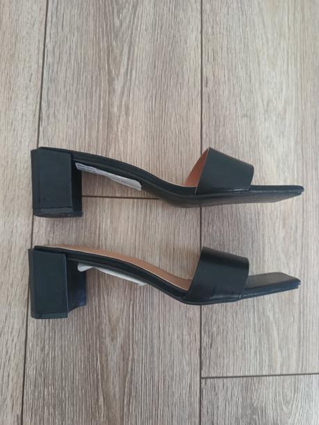 Šľapky s opätkom, 40