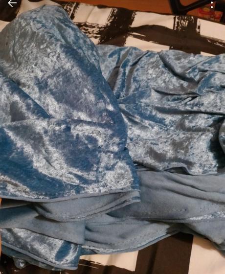 Látka zamat / velúr svetlomodry 1,5 x 6m, 