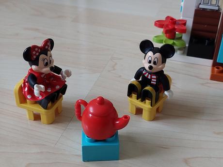 Duplo 10889 mickeyho prázdninový dom,