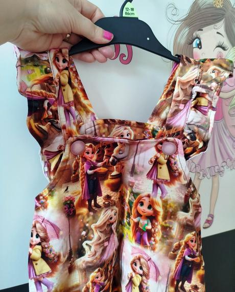 Trakačiky kraťasove s volánikmi - nové, 86