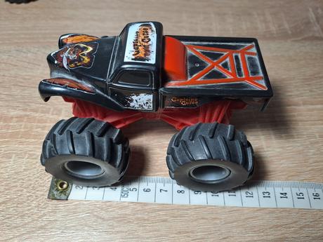 Autá monstertruck, 