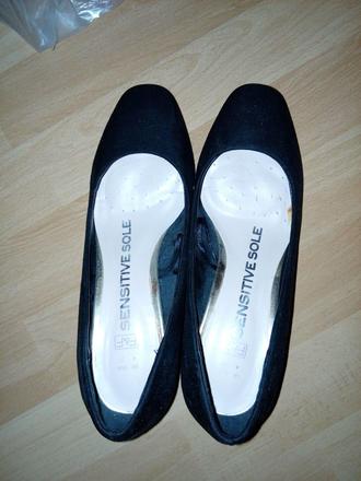 Zamatove lodicky, 37