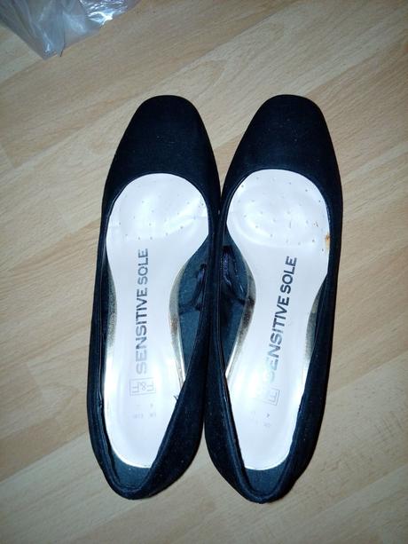 Zamatove lodicky, 37