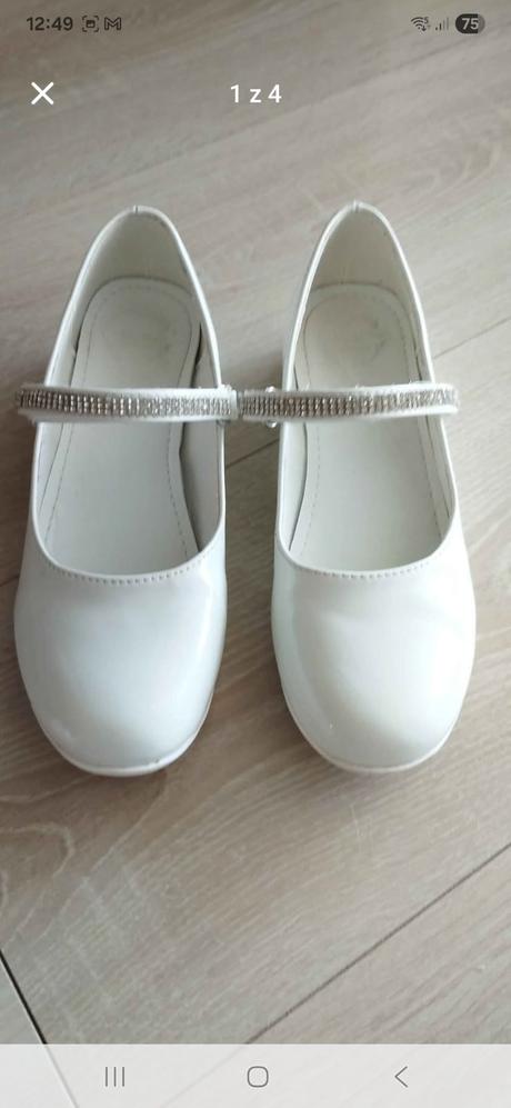 Topánky na prvé sväté prijímanie, nelli blu,34