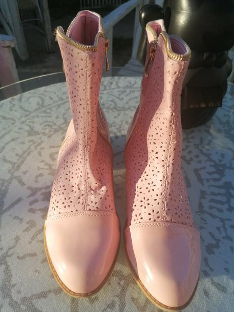 Jarné čižmičky, 38