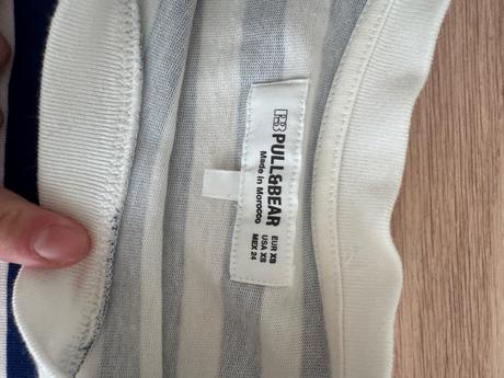 Pasikave tricko s dlhym rukavom, pull&bear,xs
