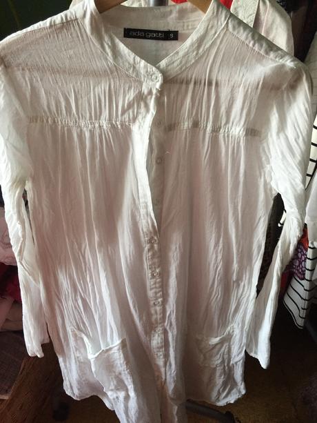 Dlha letná biela bluza, s