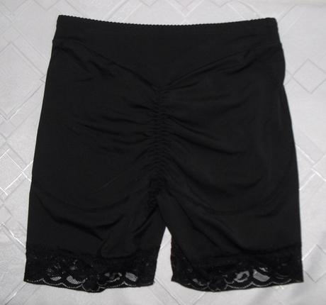 Push up tvarujuce  sexy sortky, s