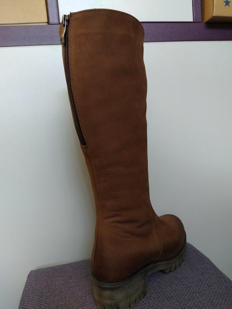 Kožené čižmy, 37