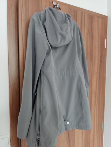 Nosicska materska bunda, bonprix,38