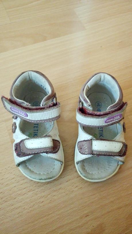 Sandalky, protetika,19