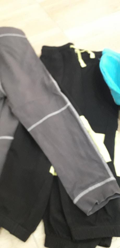 Balík teplaky, 104–116