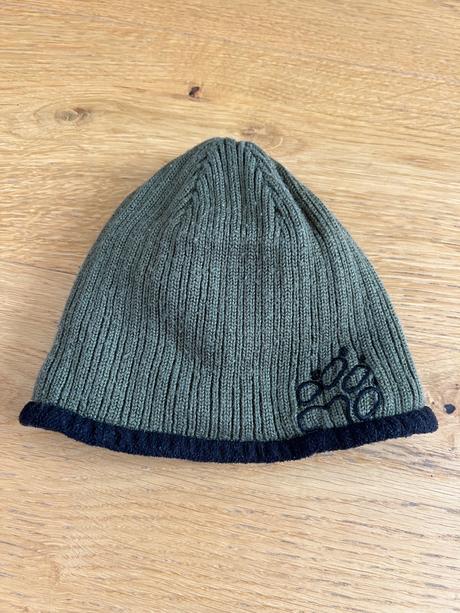Zimna zateplena chlapcenska ciapka, jack wolfskin