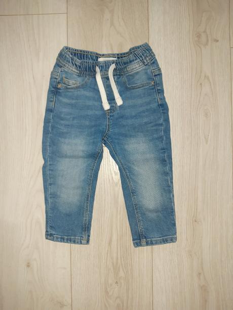 Rifle/nohavice/teplaky, 86