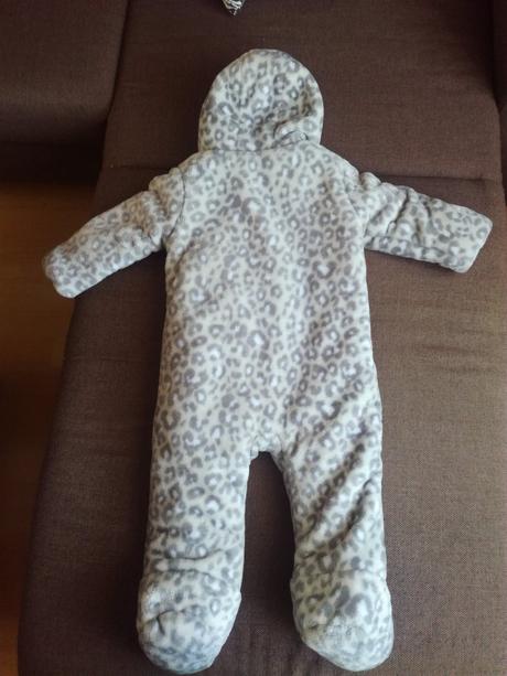 Overal na zimu, f&f,80