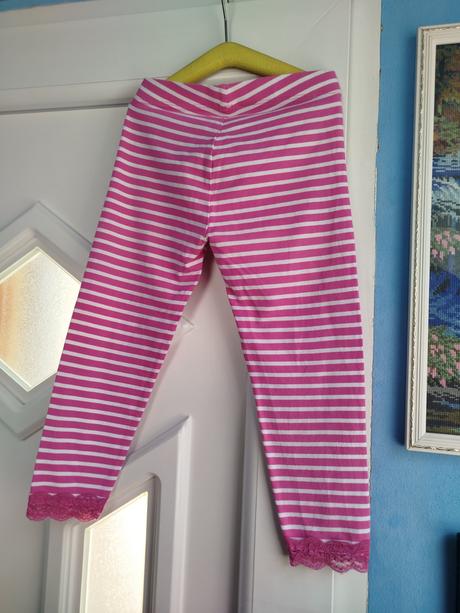 Krátke legíny s čipkou 128/134, children's place,128