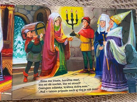 Krásne leporelo rozprávka o princeznej na hrášku,