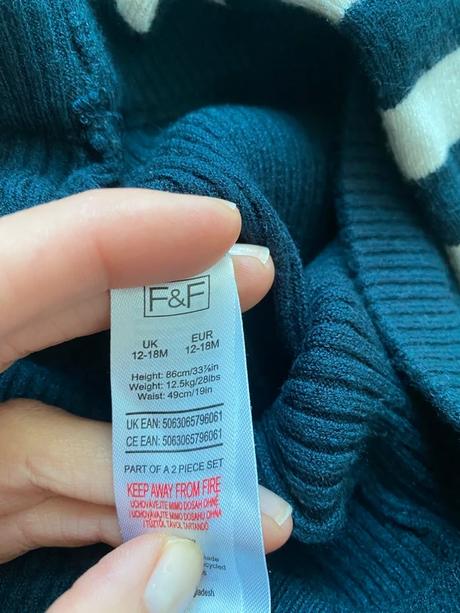 Svetrík a leginy set, 80