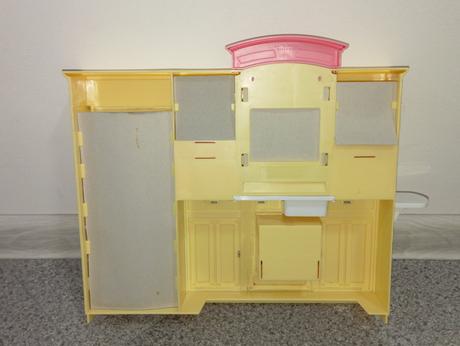 Barbie kuchyňa s riadikmi,