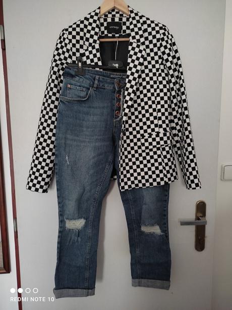 Gilrfriend, orsay,38