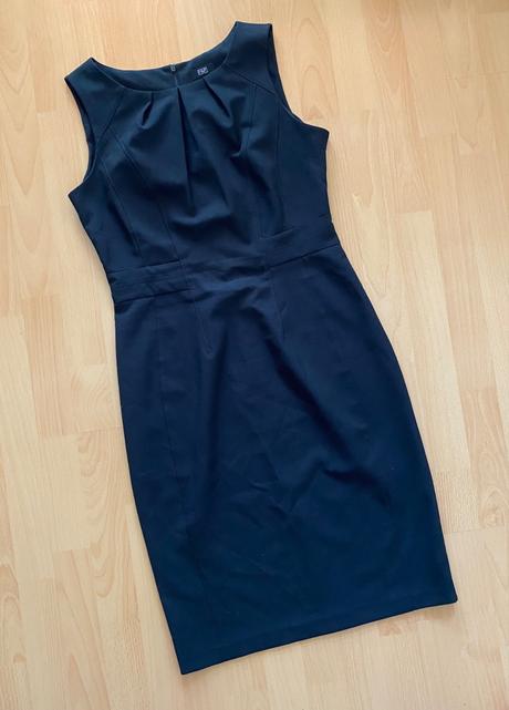 Čierne šaty, f&f,m