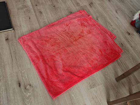 Kvalitná deka hrubšia korálova ziariva, 