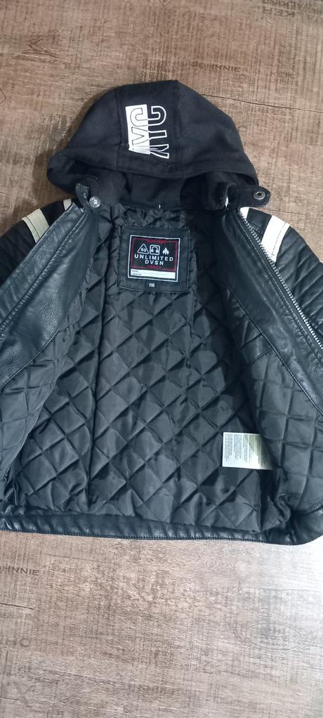 Prechodná bunda, 116