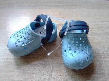 Kroksy s motívom rybičiek a hviezdic - modré, soft touch,17