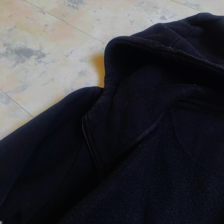 Mikina, l