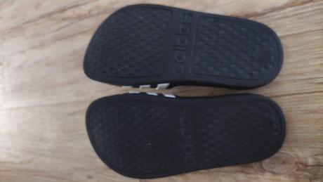 Šľapky adidas, adidas,28