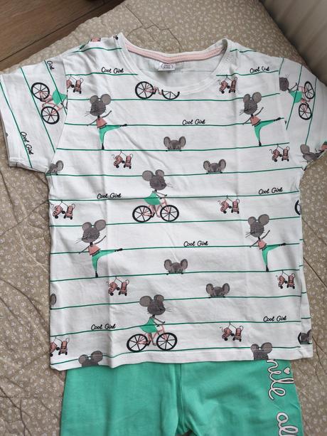 Dievčenské pyžamo, 134