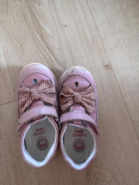 Letne topanocky, lasocki,24