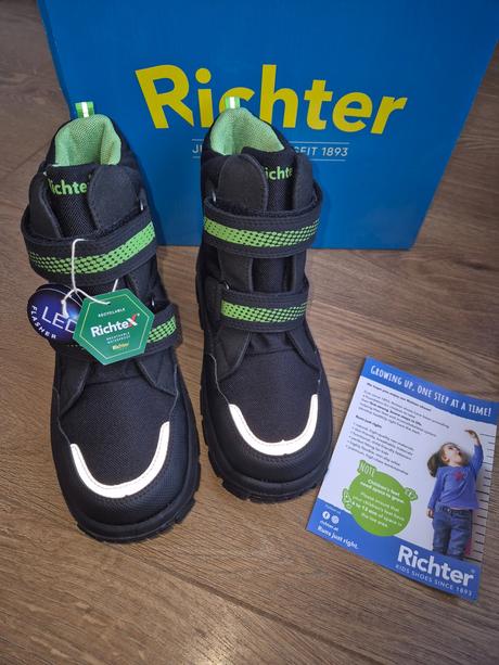 Nove blikajuce cizmy richter 33, richter,33