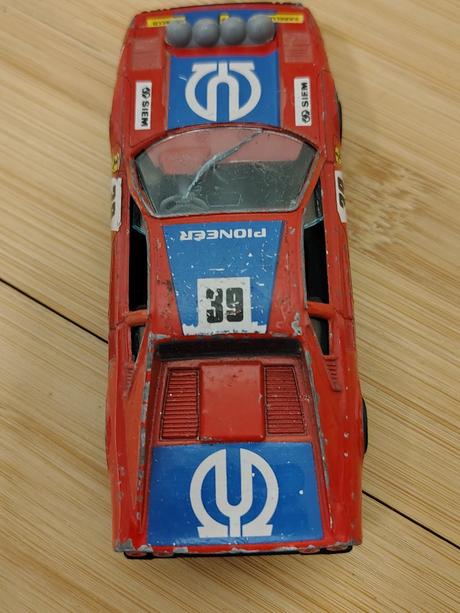 Veterán ferrari 308 gtb pioneer 1982-1988 bburago,