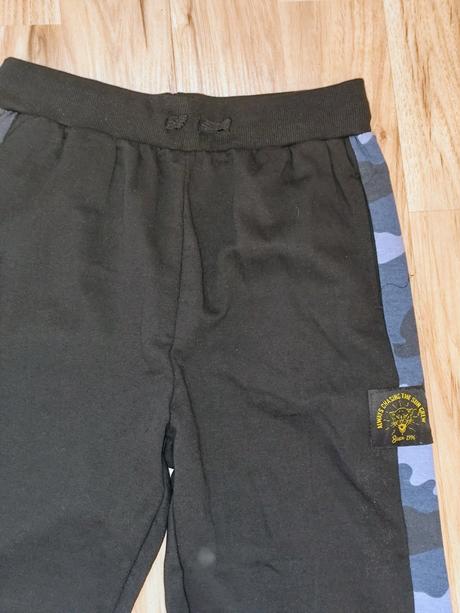 Tepláky, sinsay,158