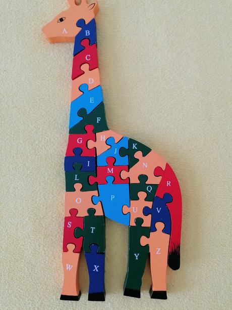 Edukačná drevená žirafa - abeceda, čísla, 