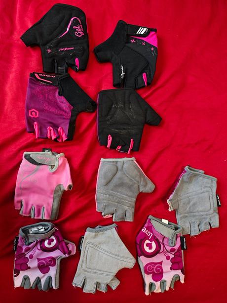 Cyklistické rukavice, 158