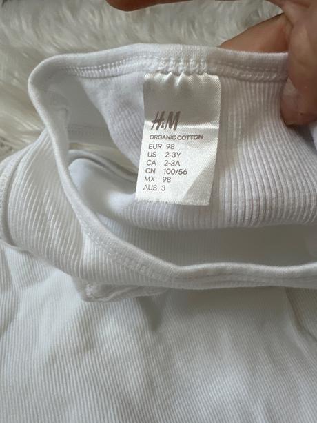 Vrubkovane body h&m, h&m,98