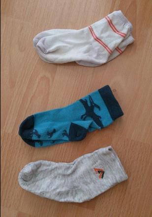3x ponožky cena spolu, 18