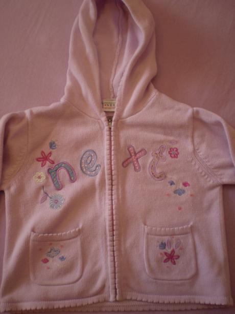 Sveter next, next,98