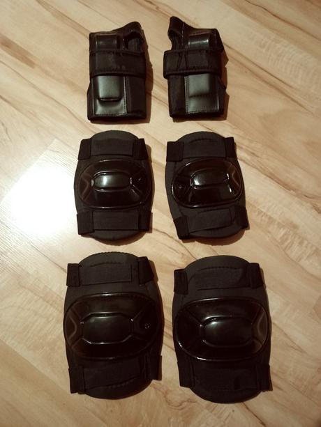 Chrániče na kolená, lakte a dlane, 