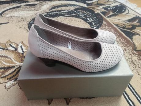 Dámske lodičky, baťa,39