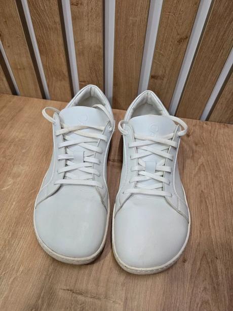 Tenisky shapen barefoot, 42